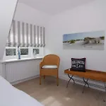 Haus \